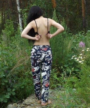 У меня есть фото, чтобы ты мог оценить мою внешность 👀💋 Также я могу гарантировать, что тебе понравятся мои возможности и опыт в интимных утехах. У меня много отзывов от довольных клиентов, которые подтверждают мою профессиональность и нежность. Если хочешь окунуться в мир наслаждения и страсти, то обязательно свяжись со мной! Я сделаю все, чтобы ты остался доволен нашей встречей 🥰💫 Илария